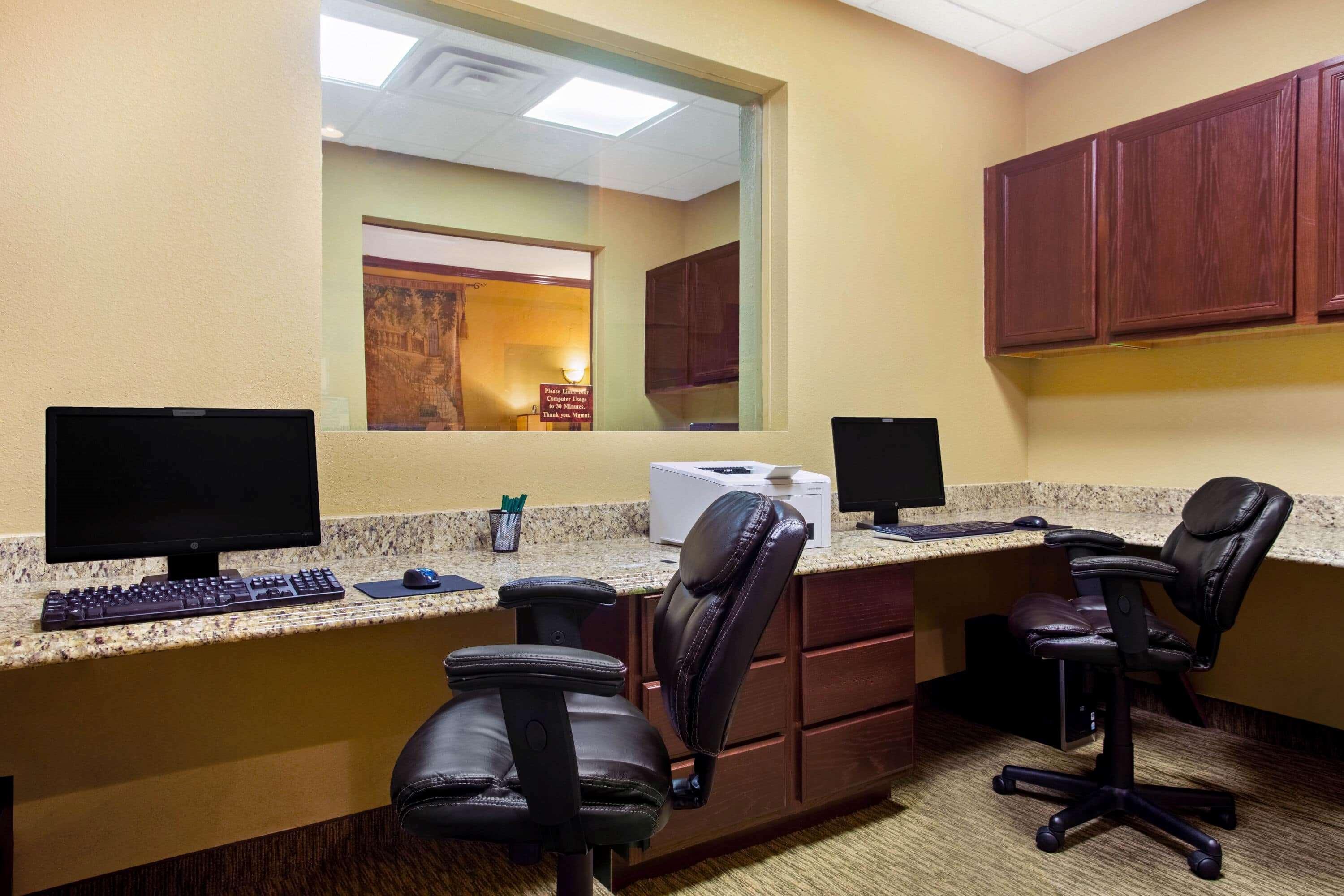 La Quinta By Wyndham Marble Falls Exterior photo